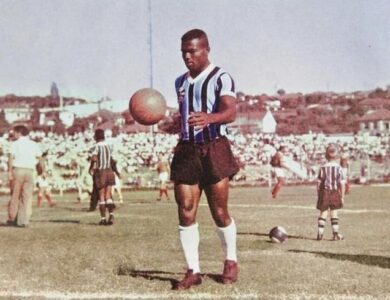 Juarez Teixeira com a camisa do Grêmio