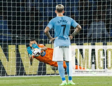 Augustín Marchesín defendendo pênalti