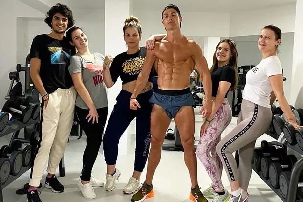 CR7