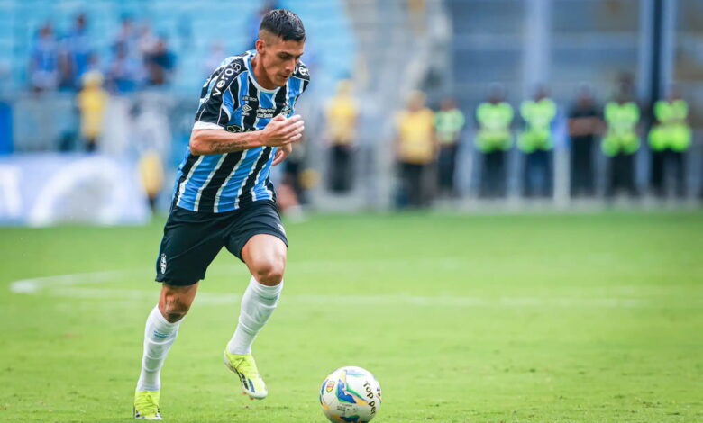 Pavón em estreia pelo Grêmio