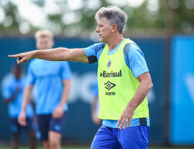 Renato Portaluppi durante treino do Grêmio
